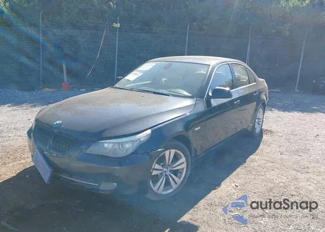 2010 BMW 528I z USA, uszkodzony, nr VIN WBANU5C56AC460341